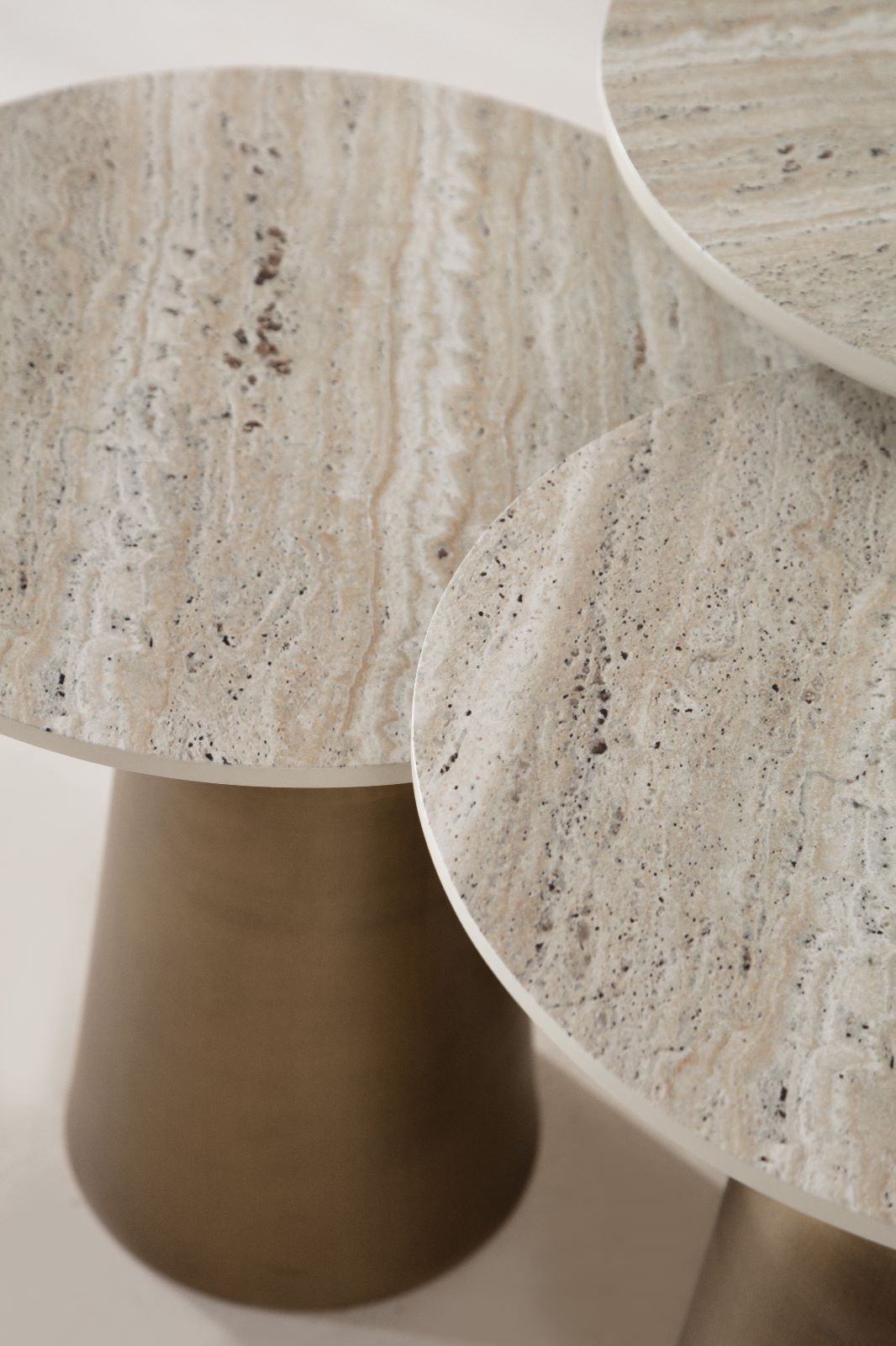 BEİGE  ZİGON SEHPA