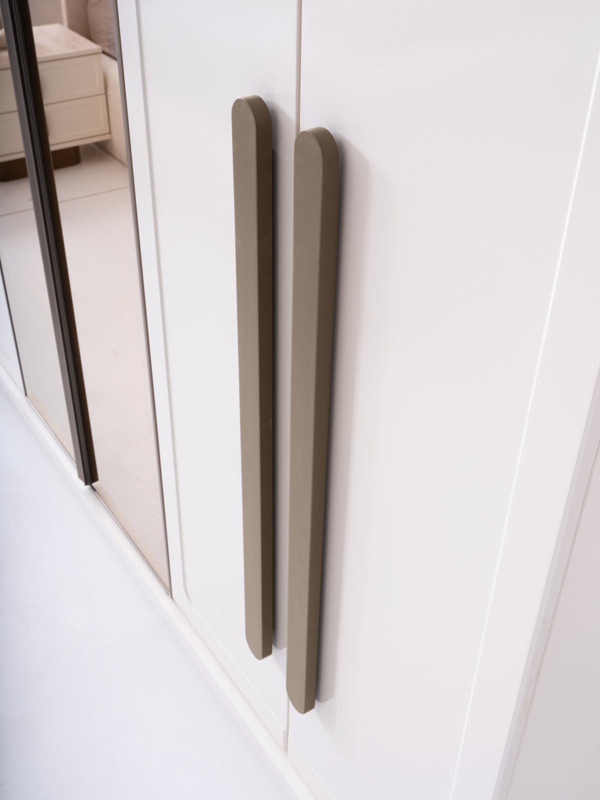 HİMAYALA YATAK ODASI